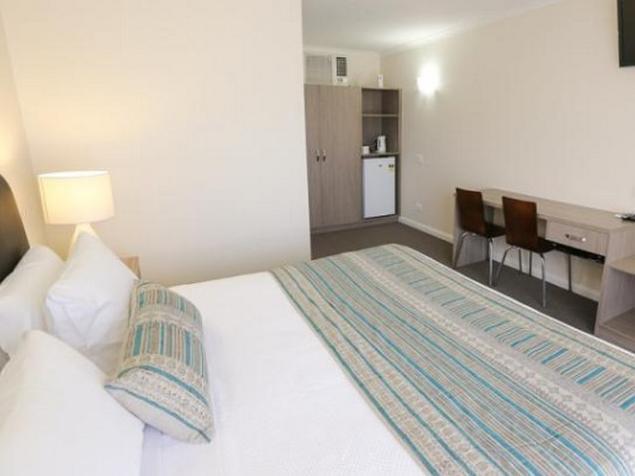 Seven Pines Motor Inn Mildura Dış mekan fotoğraf